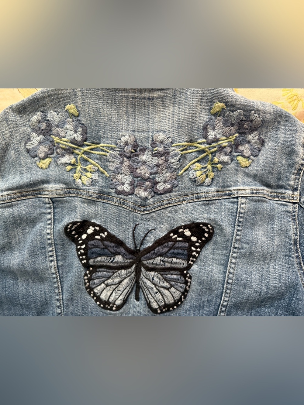 Torrid Distressed Denim Embroidered Butterfly Jean Jacket | Size 2 (18/20)